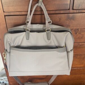 Women's Taupe Travel Bag - Versatile Weekender